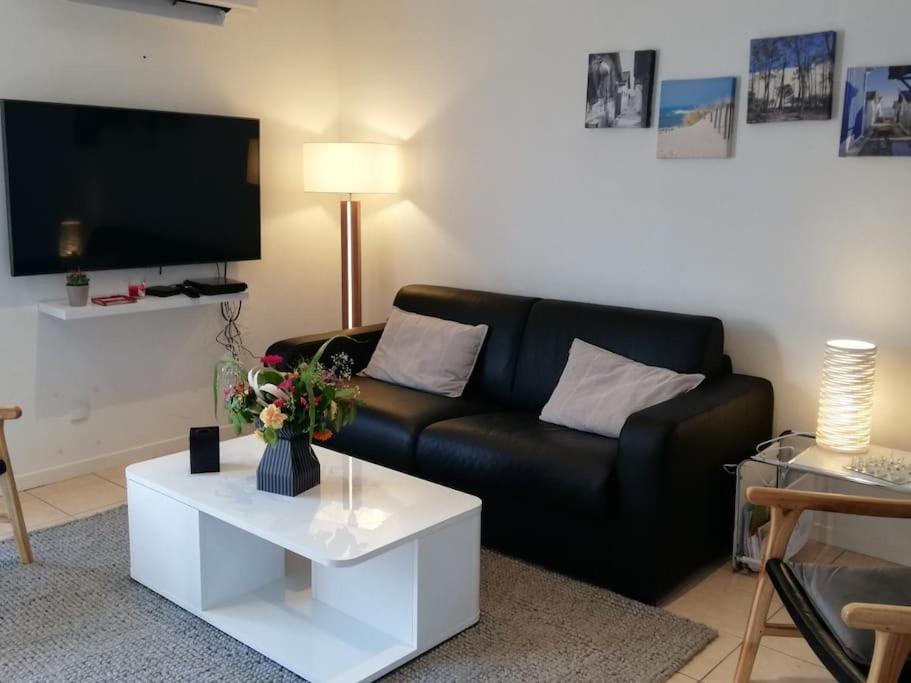 Ravissante Maison 3* Avec Jacuzzi Proche Lac 比斯卡罗斯 外观 照片