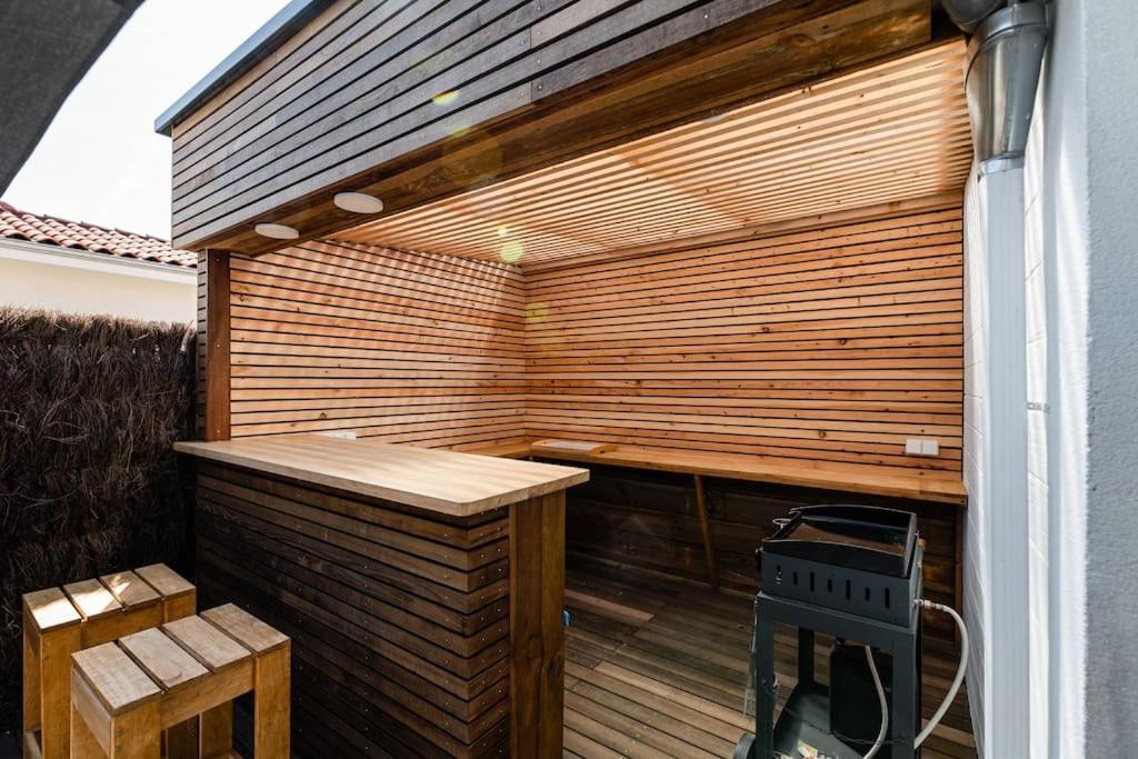 Ravissante Maison 3* Avec Jacuzzi Proche Lac 比斯卡罗斯 外观 照片