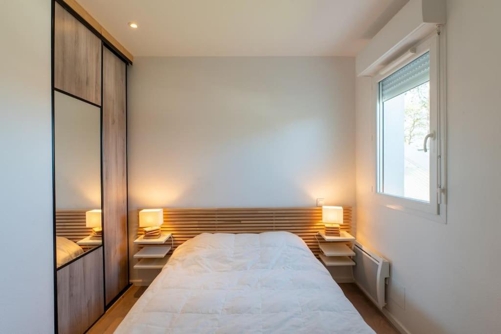 Ravissante Maison 3* Avec Jacuzzi Proche Lac 比斯卡罗斯 外观 照片